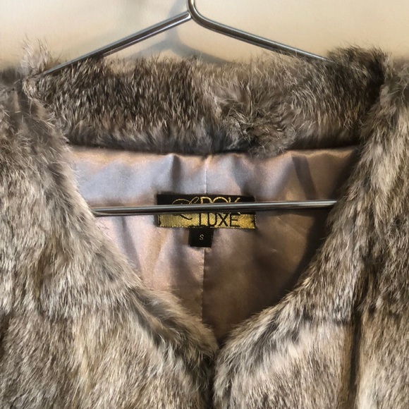 Fur Coat - Picture 3 of 3
